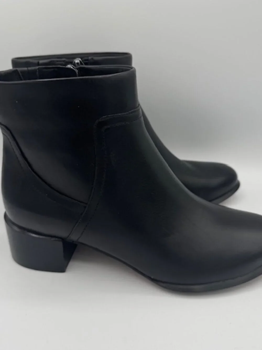 Vionic Kamryn Black Leather Waterproof Ankle Boots Women's 6